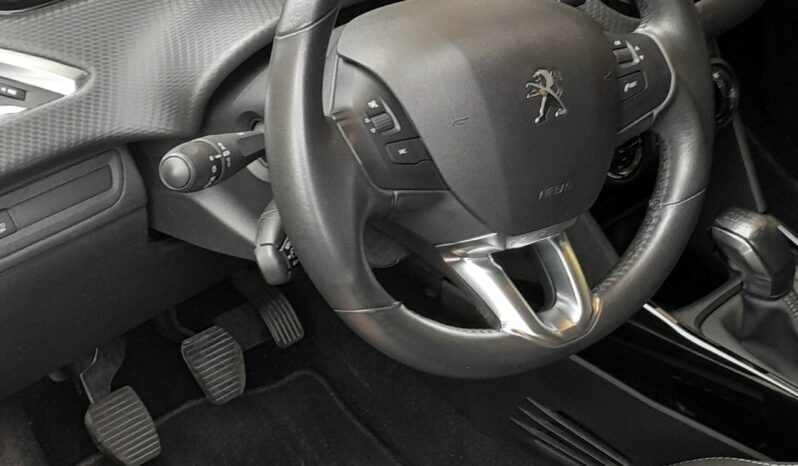 PEUGEOT 2008 HDI ACTIVE pieno