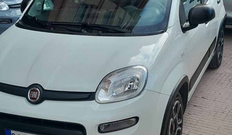 FIAT PANDA 1000 CITY LIFE IBRIDA pieno