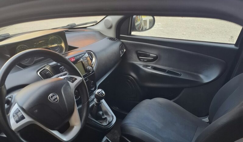 LANCIA YPSILON 1.2 69cv GPL Ecochic Gold pieno
